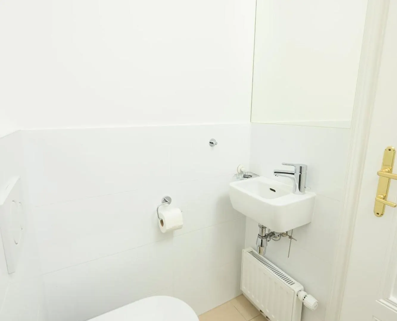 Vienna Rooftop Haven 120M, 3Br, Terrace, City Views! 0*,