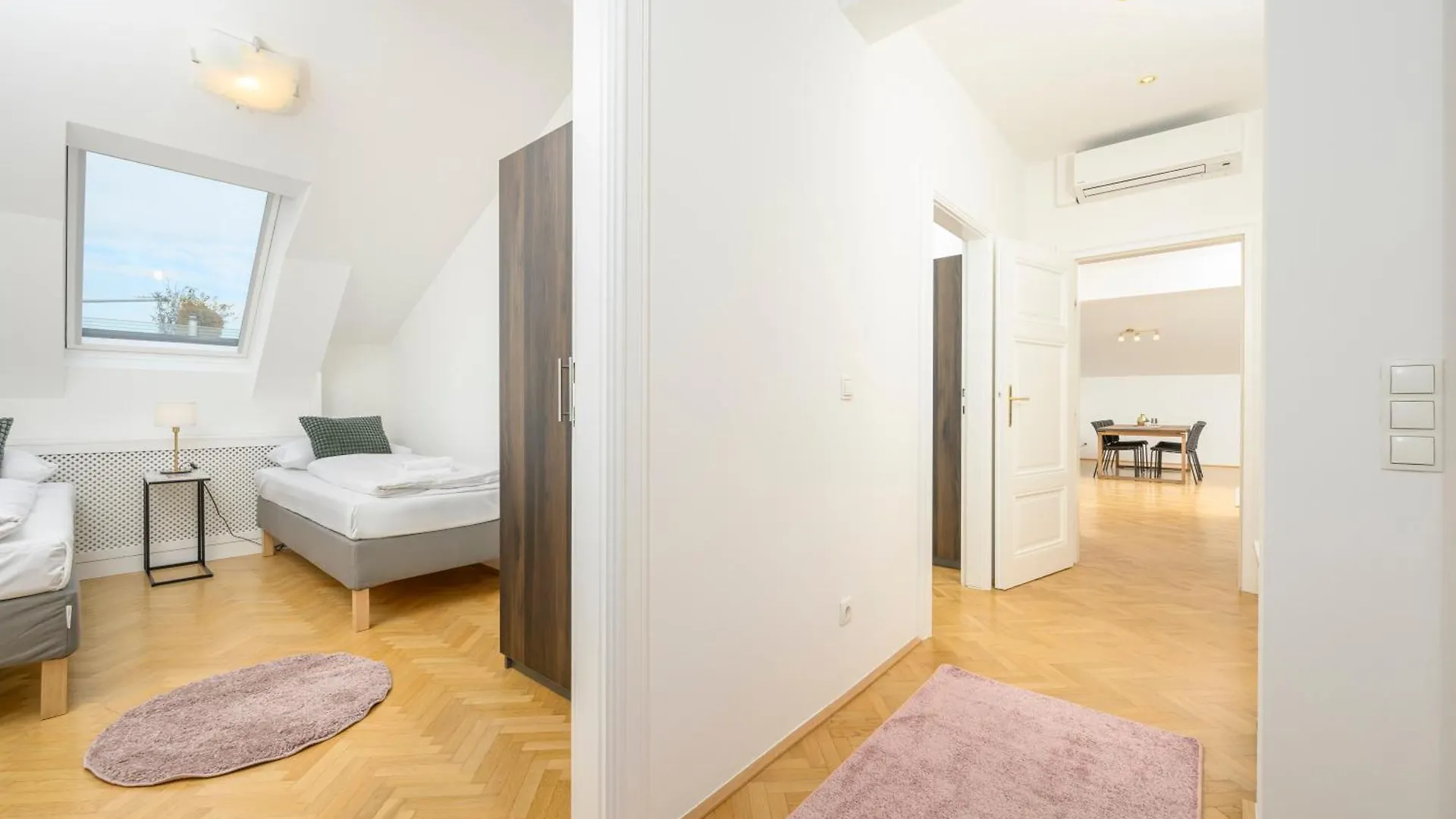 Apartment Vienna Rooftop Haven 120M, 3Br, Terrace, City Views!